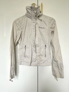 Bench white lightweight windbreaker jacket small
